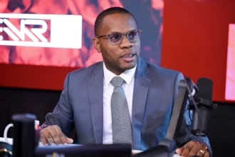 Ramón Tolentino advierte que mensajes “kurú” y “1600” podrían buscar despistar en caso Julián Oro Duro