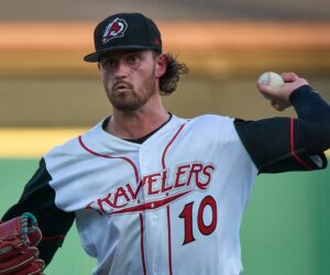 Leones del Escogido refuerzan su pitcheo con Jackson Rees y Reid VanScoter