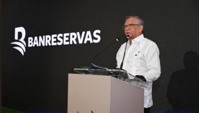 Presidente ejecutivo de Banreservas, doctor Leonardo Aguilera.