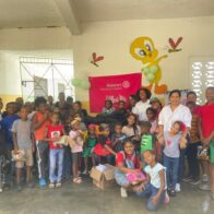 Club Rotaract San Cristóbal lleva alegría y útiles escolares a niños de La Suiza