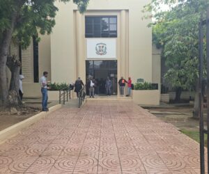 Tribunal aplaza para noviembre audiencia por conflicto de terrenos en La Romana