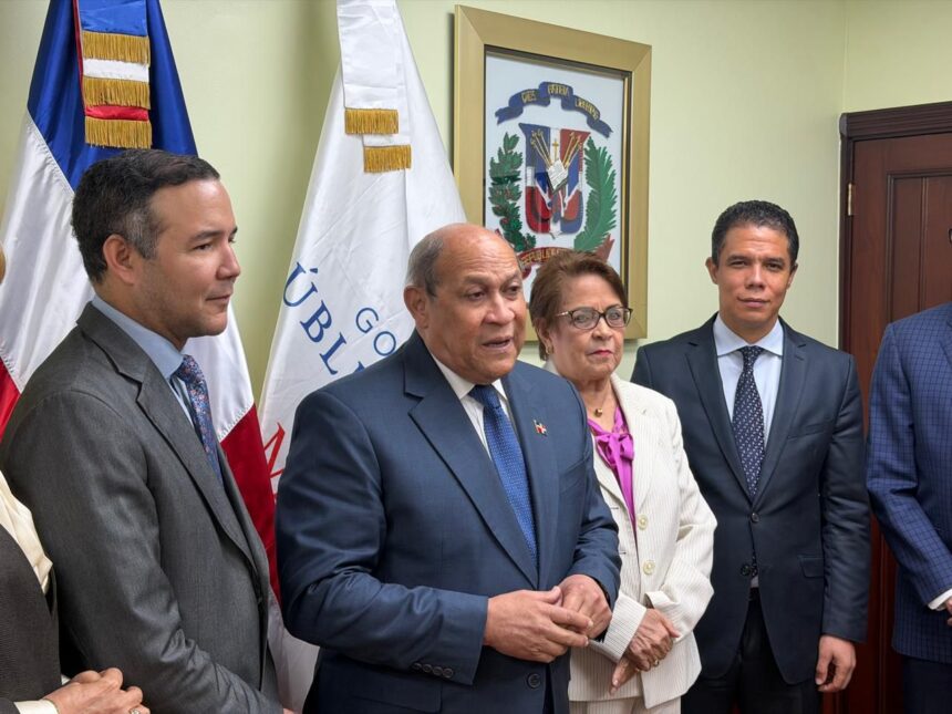 MESCyT destaca avances en proceso de evaluación del Instituto Profesor Juan Bosch