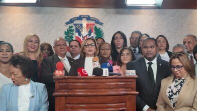 Diputados exigen investigar fallas tras rescate de menores en fundación de Haina