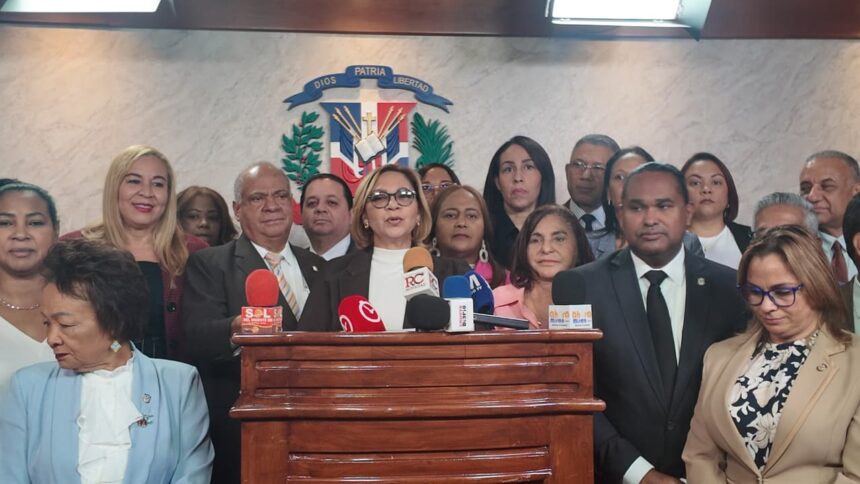 Diputados exigen investigar fallas tras rescate de menores en fundación de Haina