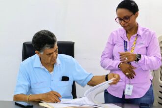 Alcaldía de Santo Domingo Oeste firma contratos por más de RD$182 millones para ejecutar obras