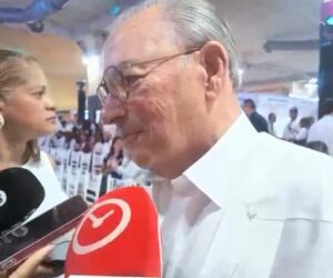 Rainieri pide capacitar jóvenes para cubrir demanda de empleos turísticos, especialmente en inglés