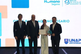 Humano Seguros premia a la juventud dominicana con programa de responsabilidad social “Becas de Excelencia 2026”