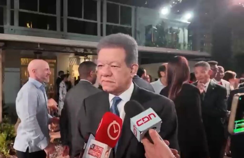 Leonel Fernández evita pronunciarse sobre posible fórmula de Omar Fernández y Santiago Matías
