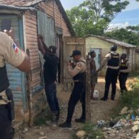 DNCD ocupa más de 3,500 gramos de drogas durante operativos contra el microtráfico en SPM