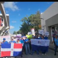 ADP amenaza con paros escalonados por escuelas sin terminar en Santiago