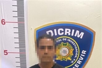 Policía Nacional apresa a hombre mediante orden judicial por tentativa de homicidio y le ocupa arma de fuego en La Vega