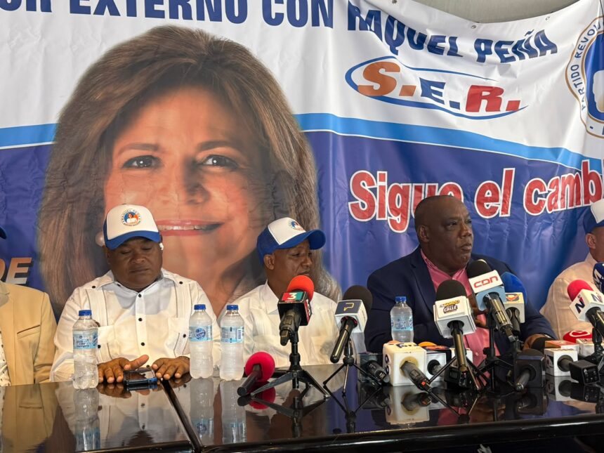 Hipólito Mejía podría ser asesor de campaña de Raquel Peña, asegura Sector Externo