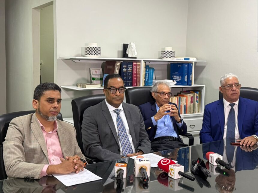 ANDECLIP pide investigar ARS APS por deuda de RD$242.8 millones