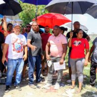 Comunitarios piden concluir la escuela Los Peralejos en Santo Domingo Oeste