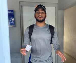 Policía localiza sano y salvo en Las Terrenas a joven desaparecido en Santo Domingo