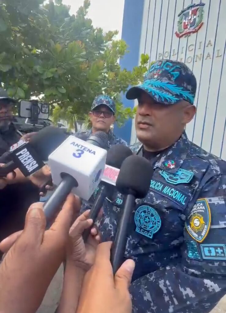 Policía Cotuí tiene nuevo comandante; también realizan cambios en la DICRIM