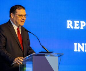 Gobierno lanza Empresas 24 Horas para reducir burocracia y agilizar creación de compañías