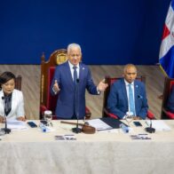 Ricardo de los Santos encabeza sesión del Senado en La Romana por los 82 años de la provincia