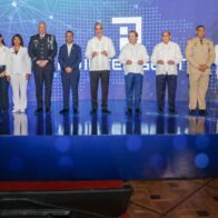 Abinader lanza RD Inteligente para capacitar gratis a un millón de dominicanos en inteligencia artificial