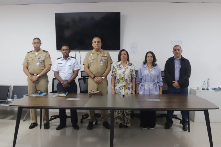 DGM y CONANI dan seguimiento a derechos de niños y adolescentes en movilidad