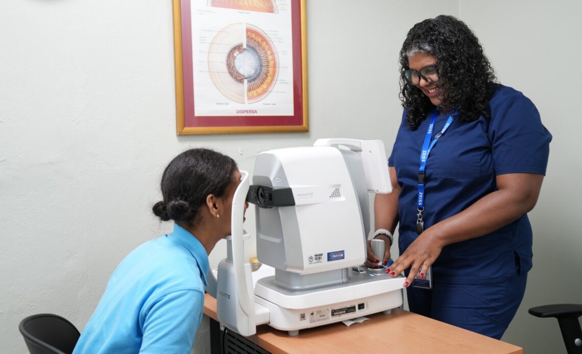 INABIE brinda atención de salud visual a más de 116 mil estudiantes