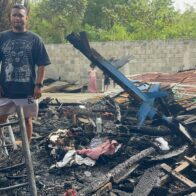Fuego reduce a cenizas cinco viviendas en Santiago y deja a varias familias en la calle