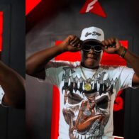 Familiares de Diddy Glow esperan entrega de su cuerpo en el INACIF tras asesinato en Boca Chica