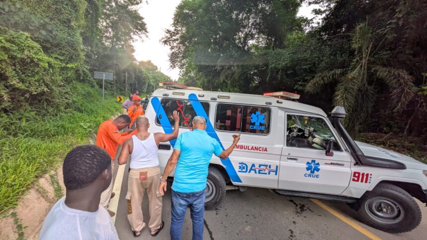 Varias personas heridas tras accidente en el puente de Guayabo, Bayaguana