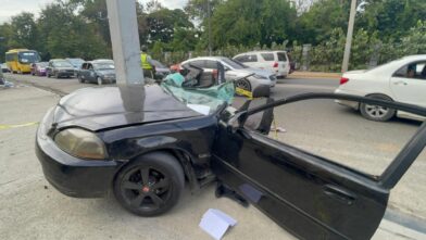 “Fue como si se hubiera caído el mundo”: vecinos narran impacto de accidente en Santiago