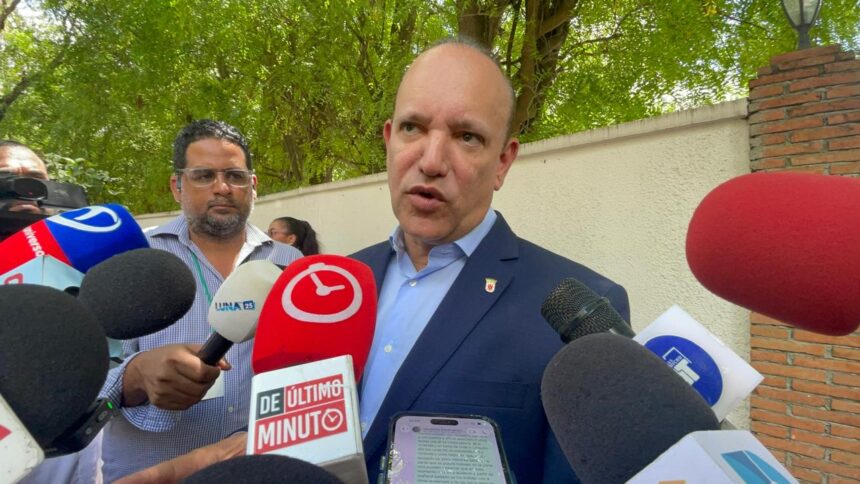 Ulises Rodríguez anuncia rediseño del Hospedaje Yaque y plan para mejorar tránsito en Santiago