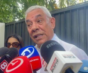 Diputado Espaillat compara endeudamiento: “Danilo desembolsó US$48 mil millones en ocho años y este Gobierno acumula US$26 mil millones”