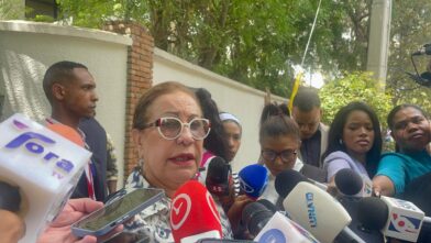 Rosa Santos destaca agenda Santiago con supervisión de obras, electricidad y agua