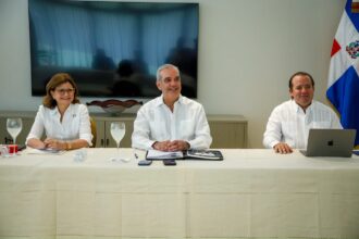 Abinader reitera inversiones Santiago: RD$9,000 millones para acueducto y RD$1,700 millones para hospitales
