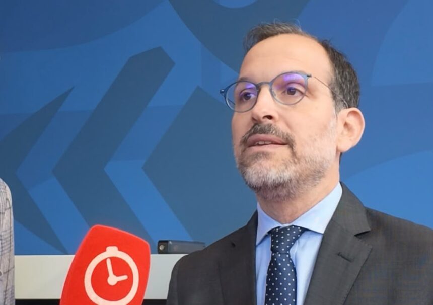 Embajador dominicano en Francia, David Puig.