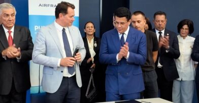 Air France y RD renuevan acuerdo para mantener vuelos directos hasta 2027.