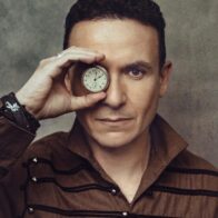 Fonseca y Juanes lideran el listado Pop RD con “Antes que el tiempo se vaya”