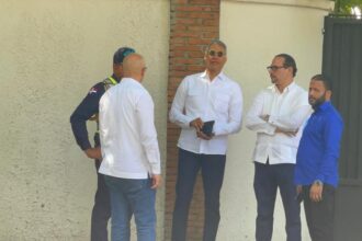 Presidente Abinader juramenta voluntariados vinculados a hospitales de Santiago