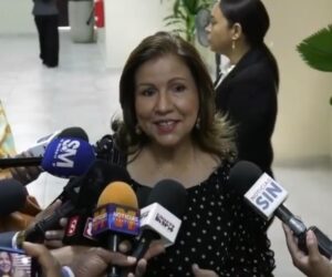 Margarita Cedeño deja abiertas sus aspiraciones políticas: «Vamos a ver qué pasa»