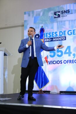 SNS amplía servicios y fortalece Red Pública en ocho meses de gestión