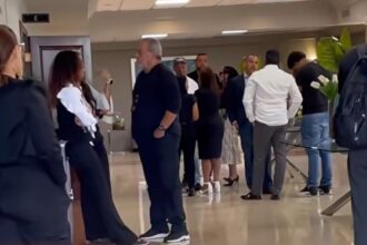 Figuras del arte y la comunicación acudieron a despedir a Elisabeth Ruiz en la funeraria Blandino