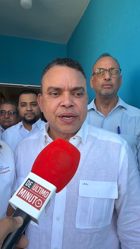 Julio Landrón destaca inversiones millonarias para fortalecer servicios de salud en el sur