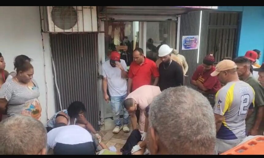 Estudiante resulta gravemente herida tras caer desde un cuarto piso en Santiago Oeste