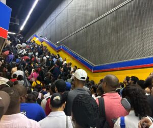 ¡Vuelve a presentar fallas! Interrupción en el Metro de Santo Domingo retrasa a usuarios