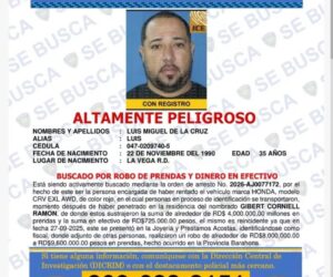 DICRIM busca a hombre señalado por robo millonario de prendas y dinero en efectivo