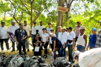 IDECOOP realiza jornada de limpieza en el río Mijo