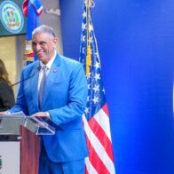 "Somos los únicos que trabajamos sábado y domingo", afirma Chu Vásquez sobre Consulado dominicano