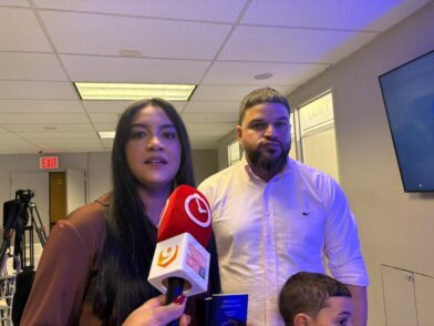 Son del Cibao los dominicanos que recibieron el primer pasaporte biométrico en NY