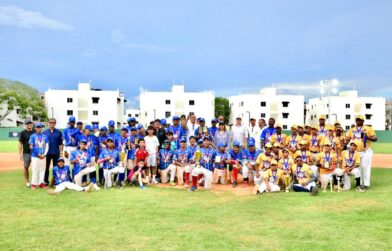 Academia Los Vecinitos de Ciudad Juan Bosch se corona campeón de la Copa Macarrulla 2026