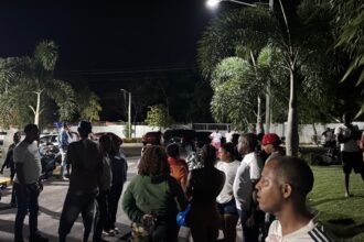 Policía persigue a hombre acusado de matar a otro durante riña en Cotuí