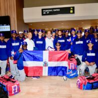 Selección Dominicana de Béisbol parte hacia México para disputar la Copa Mundial U-15